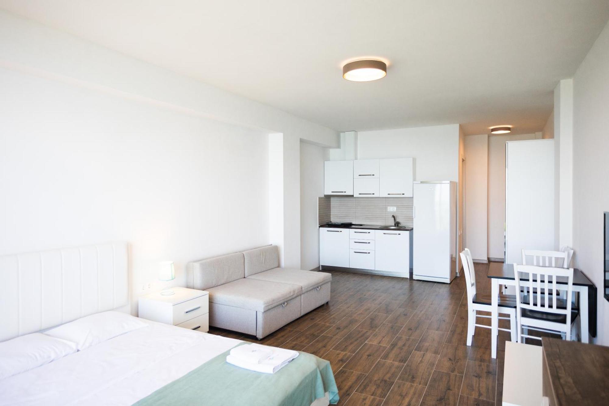 Hotel Bratislava Shekhvetili Exteriör bild
